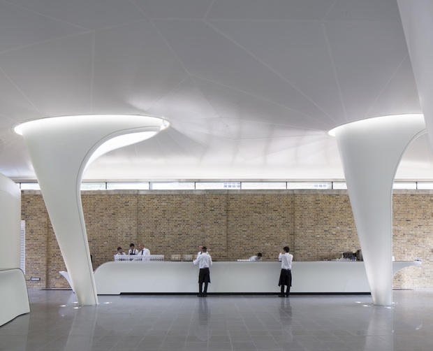 The-serpentine-sackler-gallery-by-zaha-hadid-architects_04