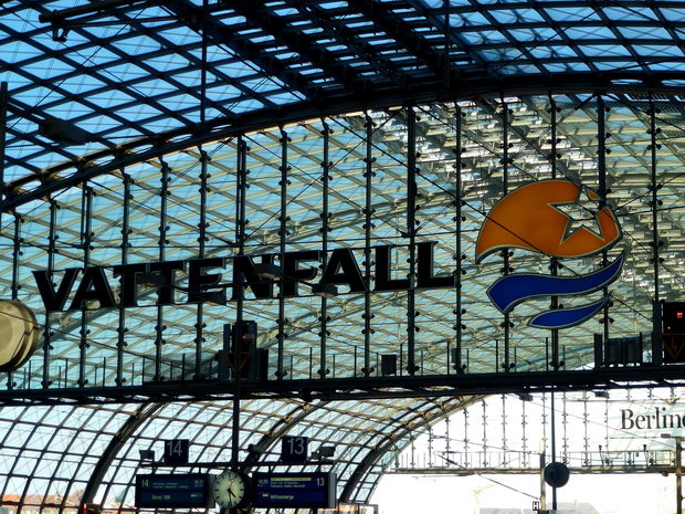 Vattenfall-Schriftzug-Berlin-HBF