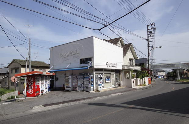 UID-architects-comfort-gallery-hiroshima-designboom-12