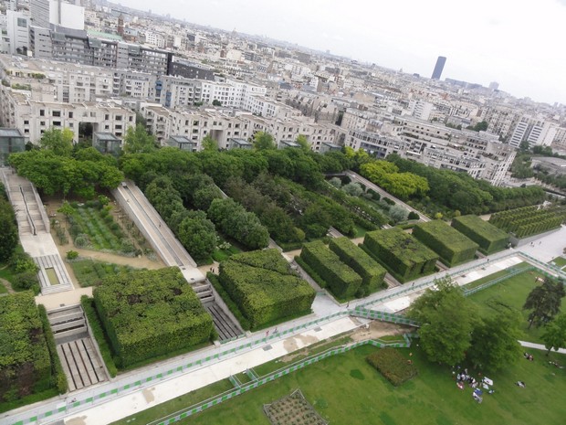 Les-Jardins-Seriels