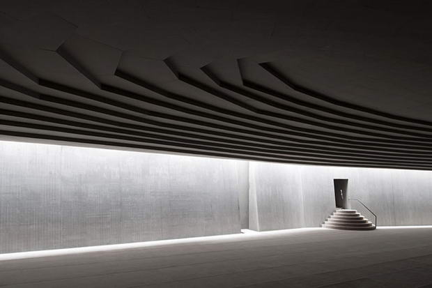 539a9dcac07a80569e000840_sancaklar-mosque-emre-arolat-architects_portada