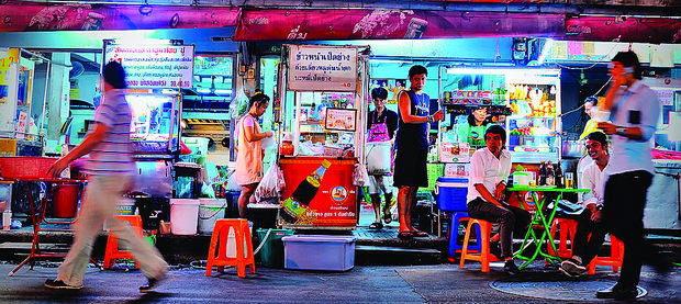 Bangkok Street Food. Soi 38 Thong Lor. Bangkok, Thailand.