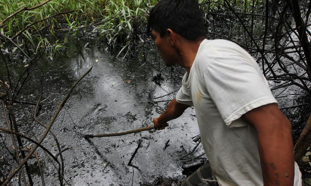 Kukuma oil spill  @ Barbara Fraser