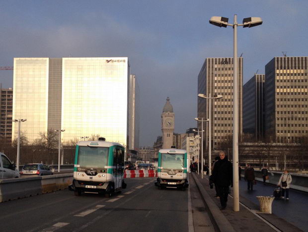 Avtonomen Avtobus Pariz