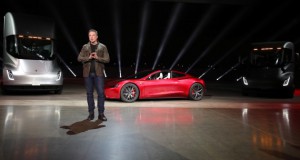 Претставен новиот Tesla Roadster – најбрзиот автомобил на светот