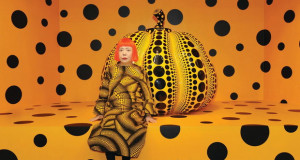 Фасцинацијата на Yayoi Kusama од природата е клучна за да се разбере нејзината уметност