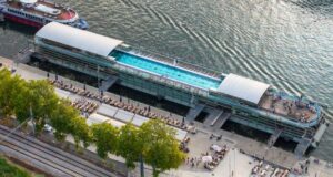 Овој пловечки базен на Сена е новата атракција на олимписки Париз